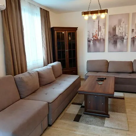 Ika 9n Gasthuis Kraljevo